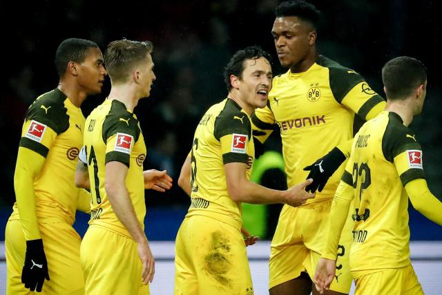 孙铭徽21+15广厦负同曦 原帅30分山西胜四川